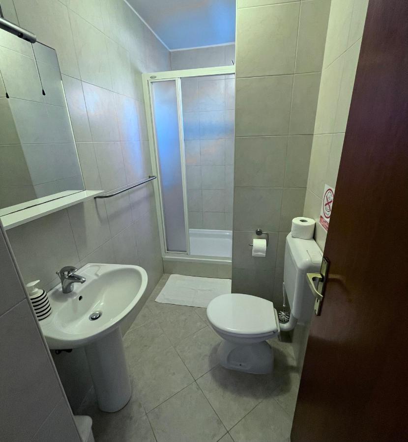Apartments Suda Lumbarda Exterior photo